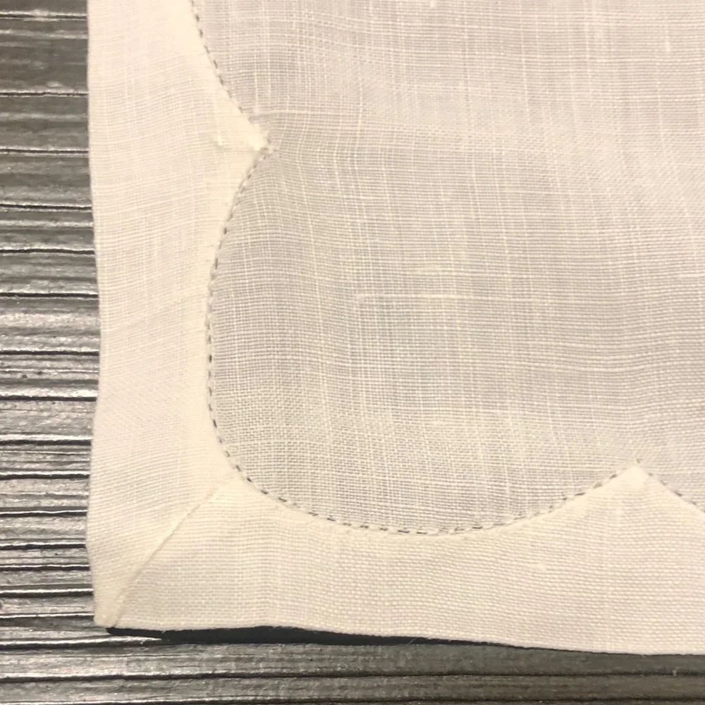 Elegant White Embroidered Napkins lot of 4